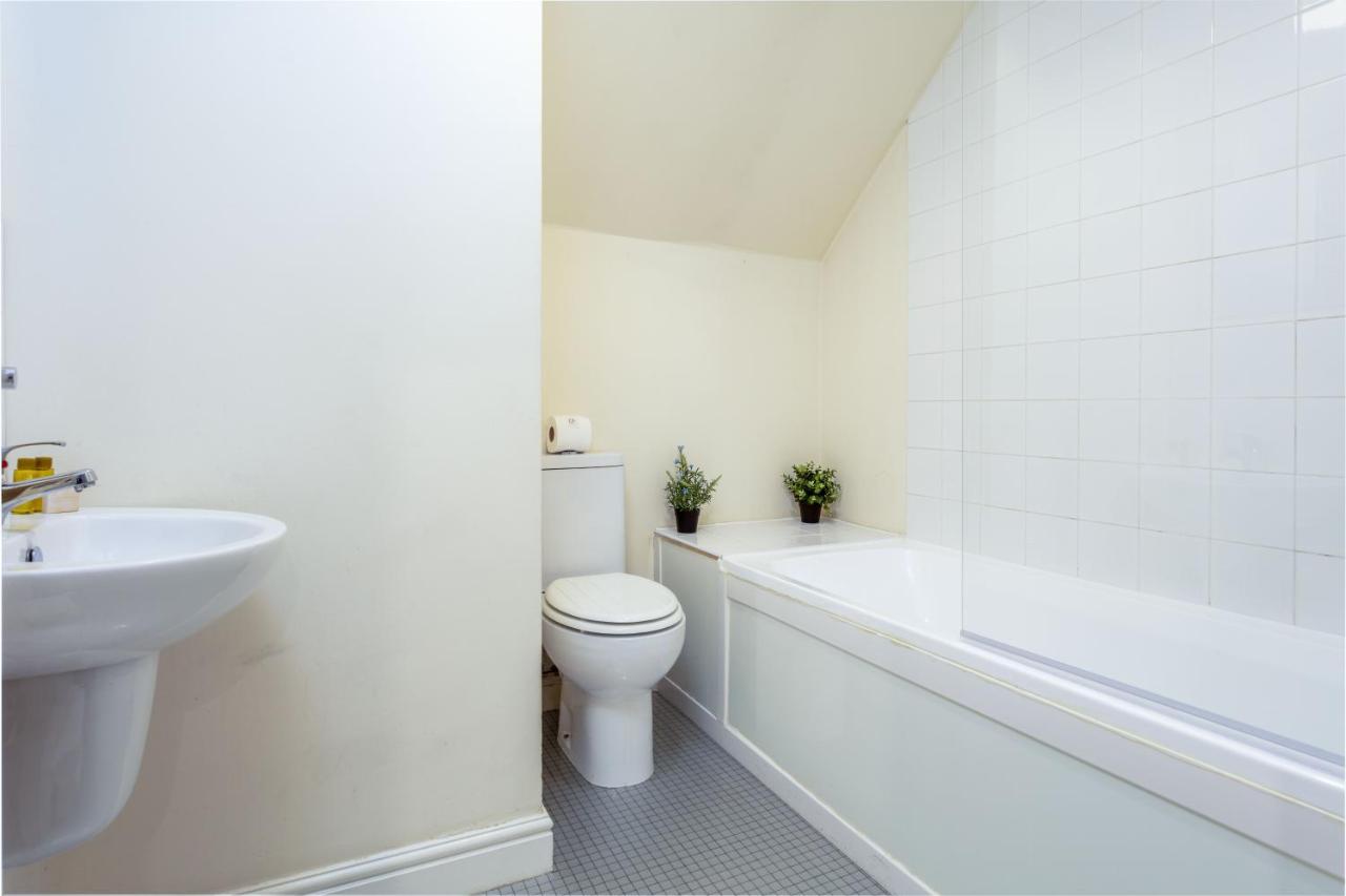 Elliot Suite No9 - Donnini Apartments Ayr Dış mekan fotoğraf